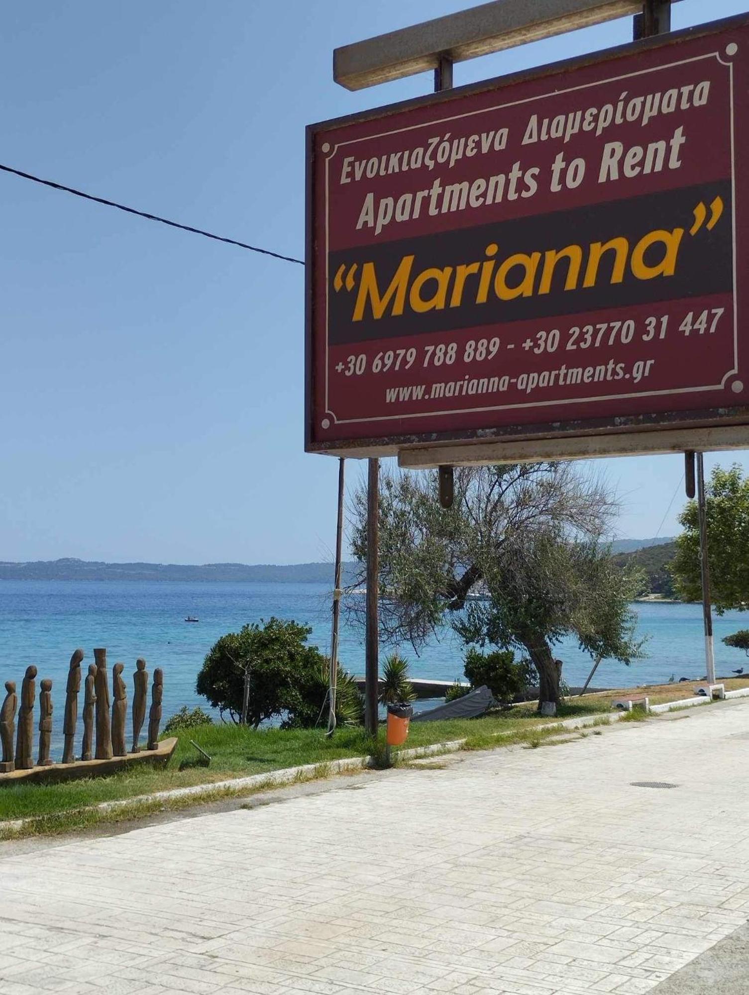 Marianna Apartments ネア・ローダ エクステリア 写真