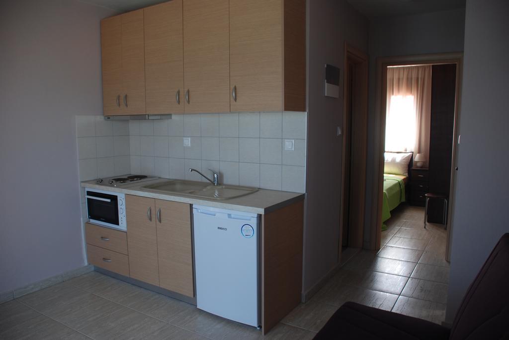 Marianna Apartments ネア・ローダ 部屋 写真